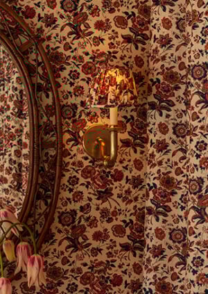 The Cygnet Wall Light: lifestyle