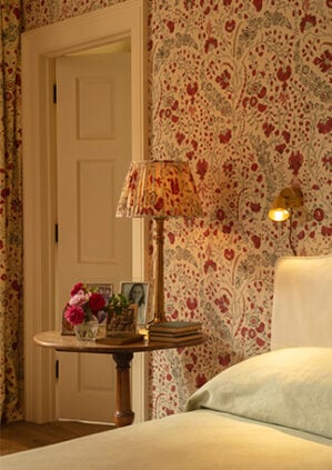 The Wilted Lotus Lamp: lifestyle