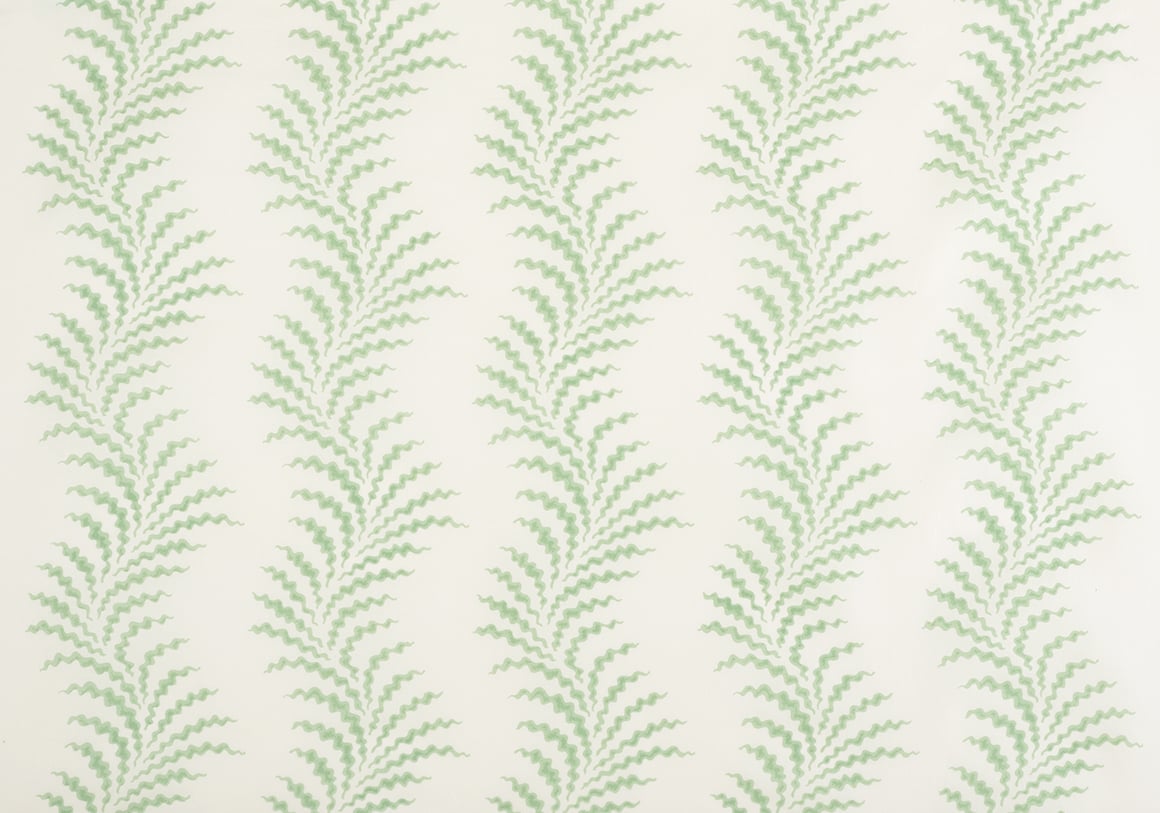 Scrolling Fern Frond - Leaf Green - Linen Lawn