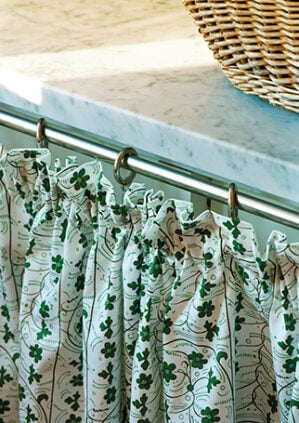 Sophie Coryndon - Albarello - Apothecary Green - Cotton Poplin: lifestyle