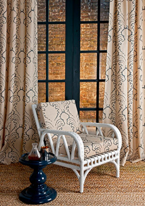 Pineapple Frond - Indigo - Stone Linen: lifestyle
