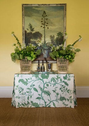Tendril Vine - Emerald - Linen Sheer: lifestyle