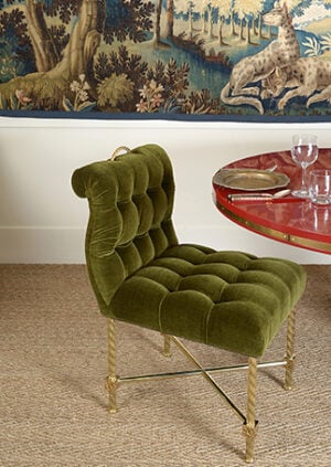 The Circular Yacht Table: lifestyle