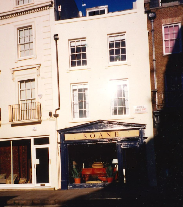 The Soane showroom expands and moves to a 5 storey Georgian townhouse at 50 Pimlico Road.