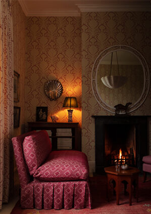 Fez Star - Crimson - Weave: lifestyle