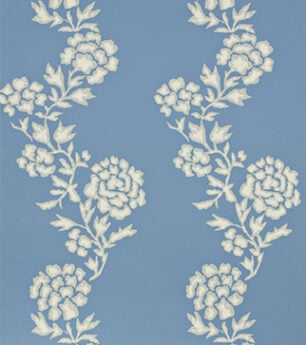 Charlotte Johnstone - Mawar Wallpaper - Ivory On Jasper Blue