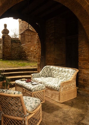 The Rattan Hurlingham Bench: lifestyle