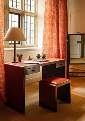 The Templeton Dressing Table: lifestyle