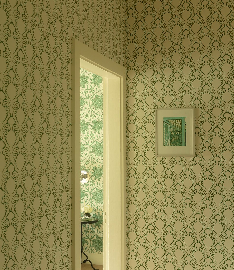 Etched Pineapple Wallpaper in a bathroom