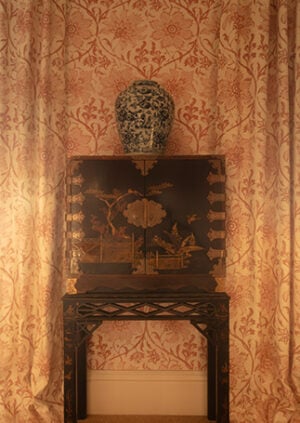 Palampore Blossom - Indian Pink - Ivory Linen: lifestyle