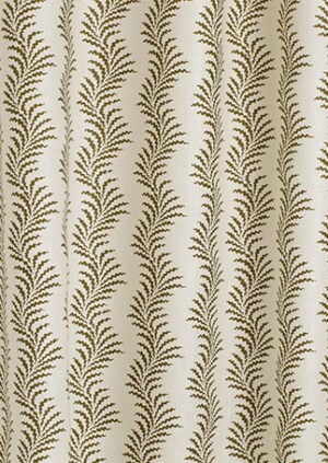 Scrolling Fern Silhouette - Moss - Ivory Linen: lifestyle