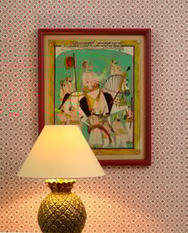 Seraphic Star Wallpaper - Cerise: lifestyle