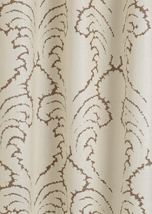 Pineapple Frond - Chestnut - Ivory Linen: lifestyle