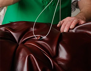 Materials - Leather (hover-out)