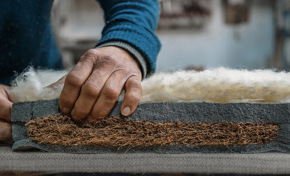 Materials: natural upholstery (hover-out)
