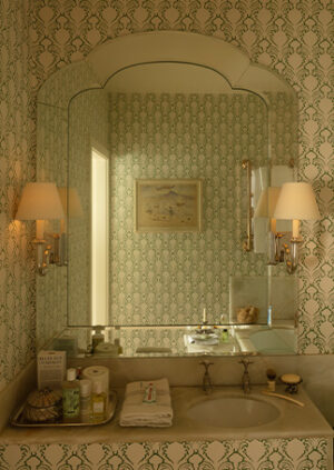 The Card Shade - 7"- For Osh Bulb: lifestyle